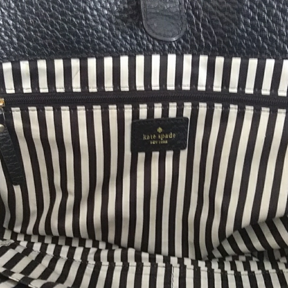 Kate Spade Purse/Handbag - Picture 3 of 8